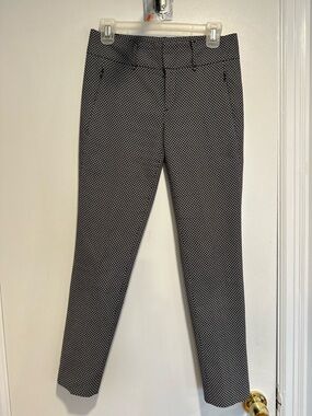 Rag & Bone AOP Sz:2 Black & White mid-rise tapered leg ankle Cigarette Pant.